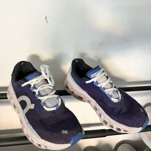 On Running Cloudmonster